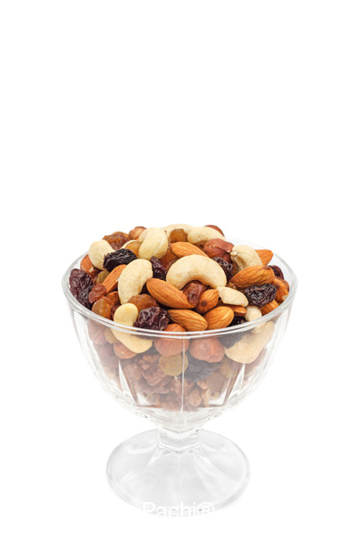 Lechuga Bibb con uvas pasas y maní