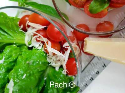 Lechuga Romana con Tomate Cherry y Vinagre Balsámico