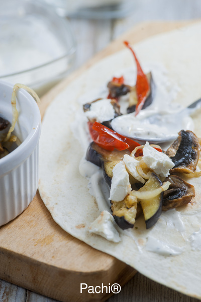Mini Pitas de Queso Feta y Vegetales
