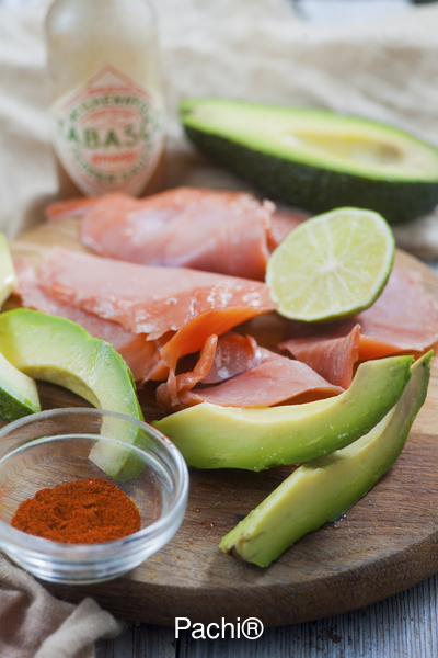 Enrrollados de Salmón con Aguacate