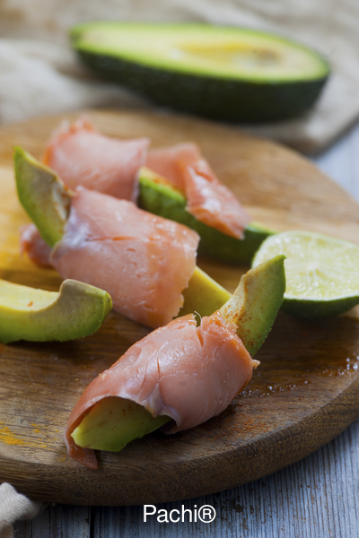 Enrrollados de Salmón con Aguacate